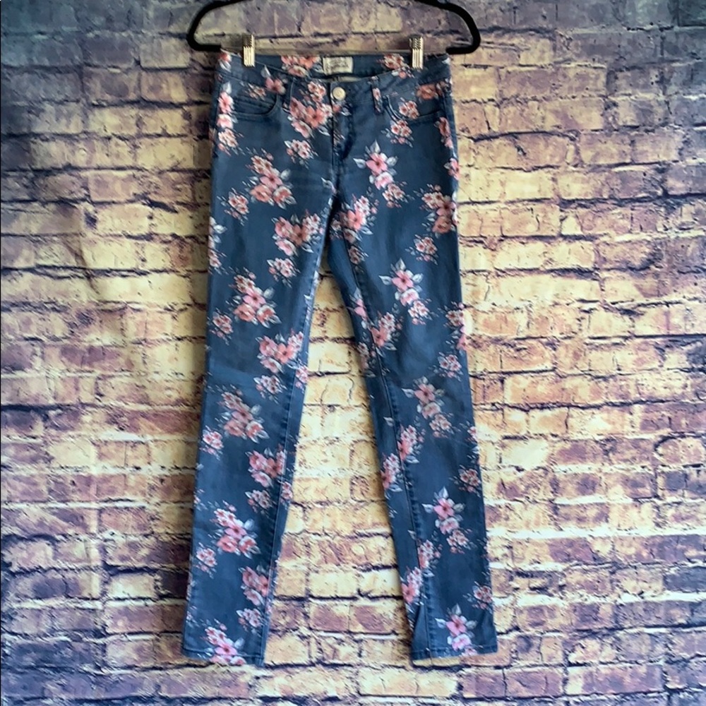 Aeropostale Floral Low Rise Skinny Jeans